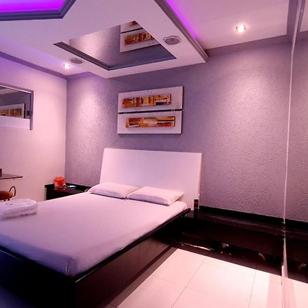 Gran Motel Gyn Гоянія Екстер'єр фото