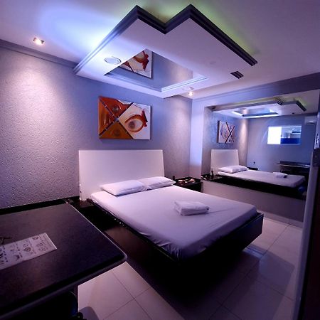 Gran Motel Gyn Гоянія Екстер'єр фото