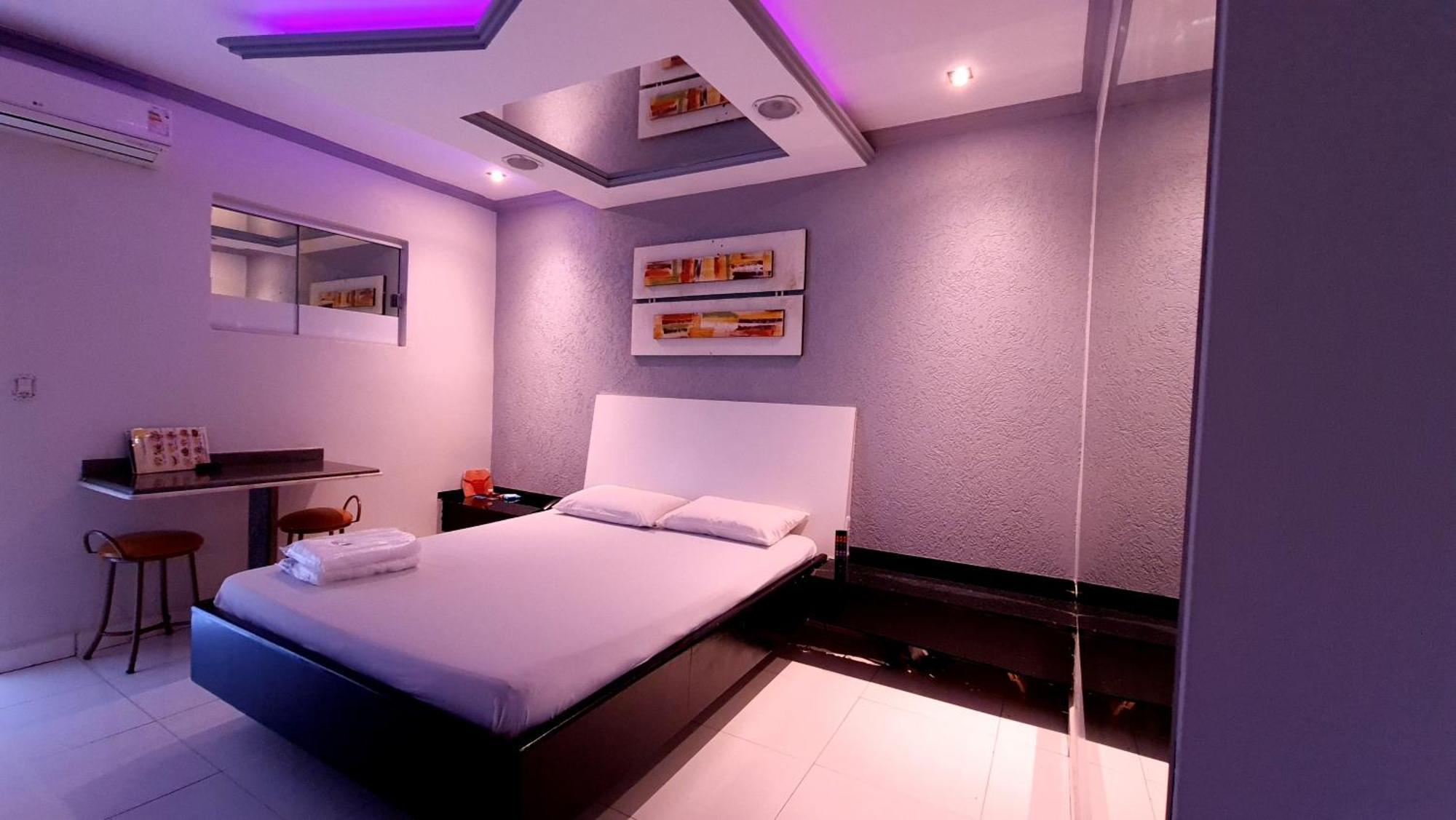 Gran Motel Gyn Гоянія Екстер'єр фото
